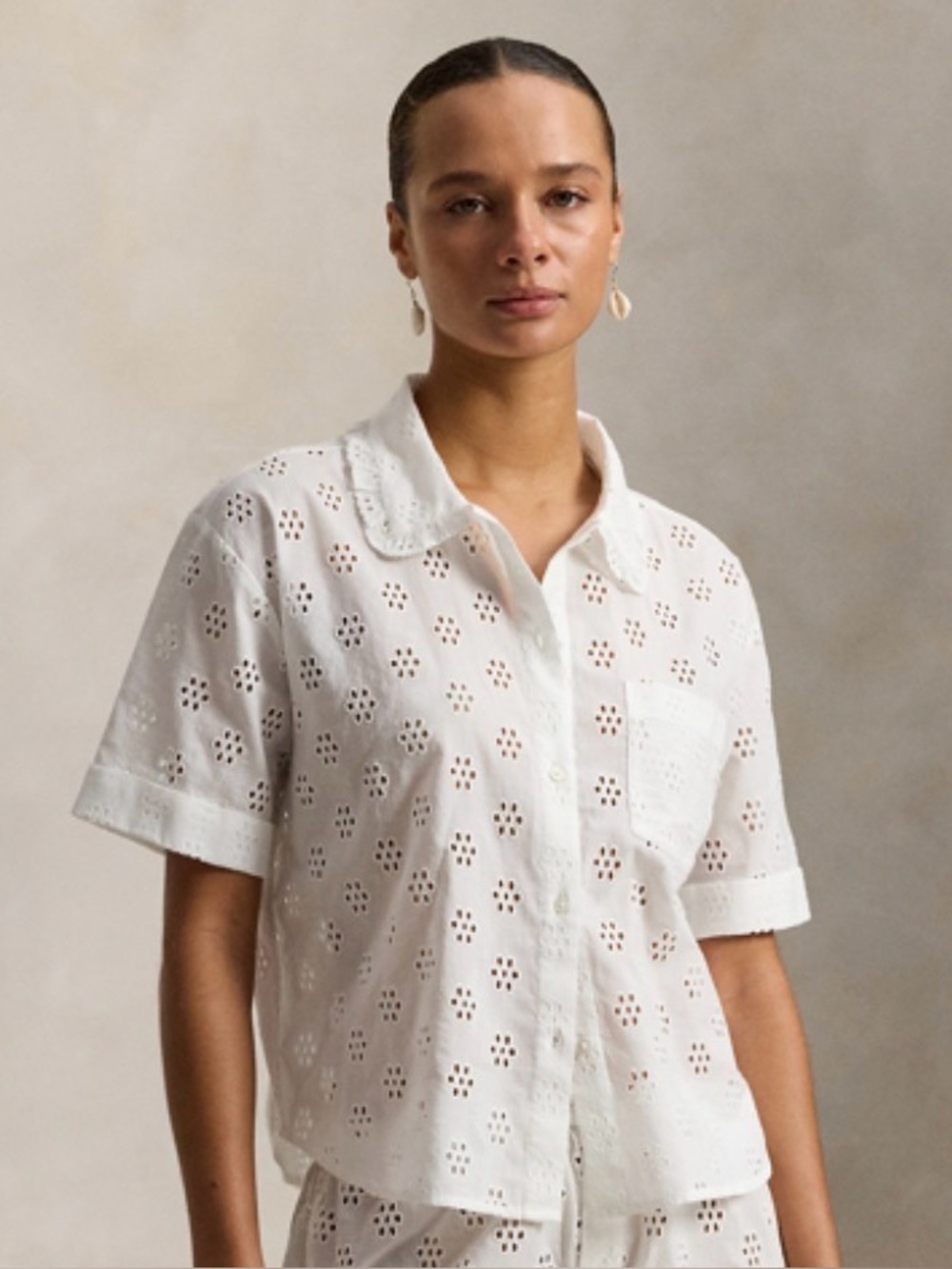 Gap body white eyelet lace crochet embroidered button up short sleeve top